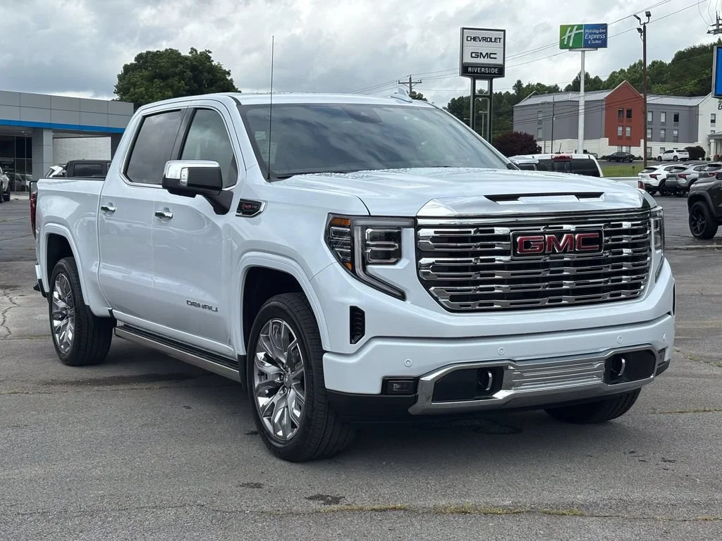 New 2026 Glacier White Tricoat GMC Denali image 4