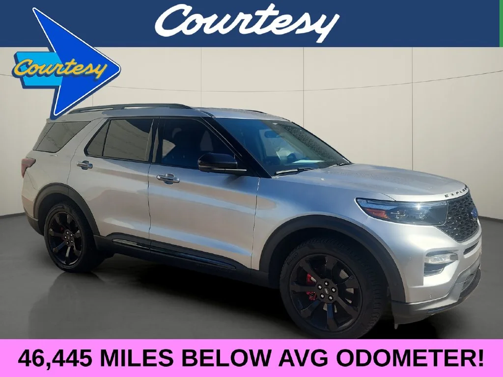 Used 2021 Silver Ford ST image 1