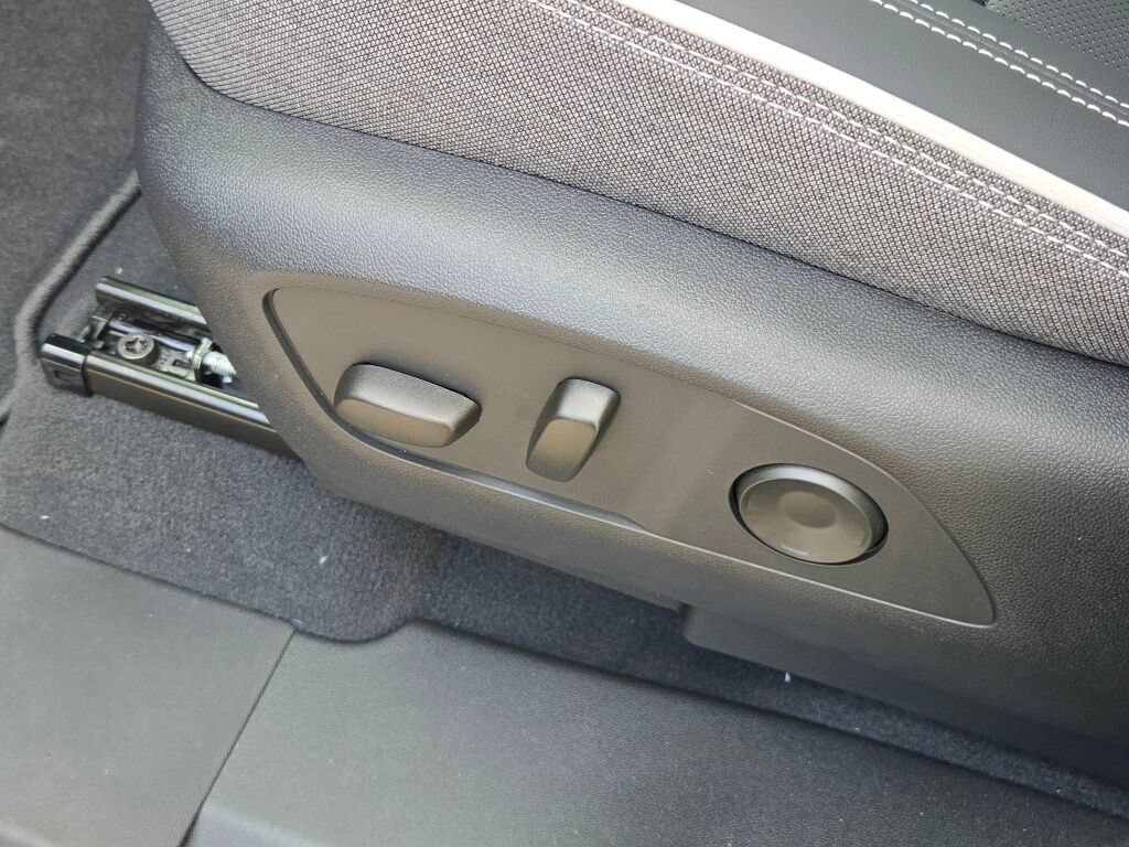 2026 GMC Sierra EV Elevation - Photo 34