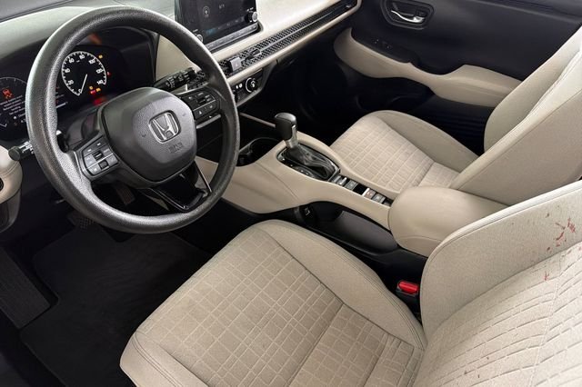 Used 2023 Lunar Silver Metallic Honda LX image 14