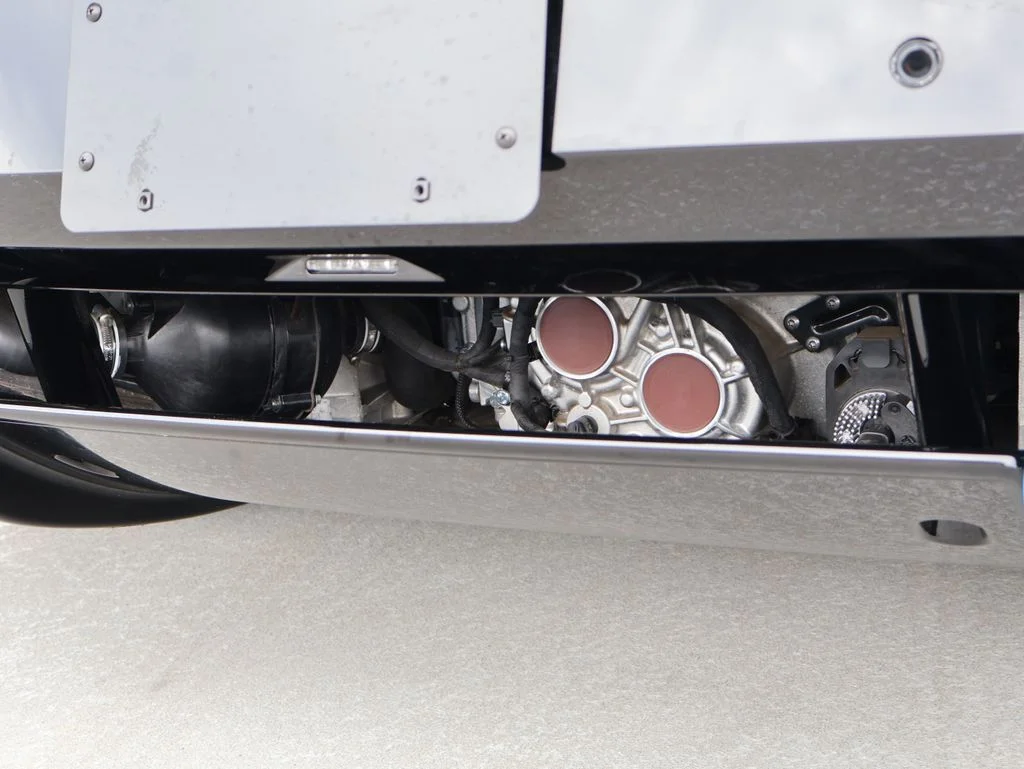 Used 2023 Saros McLaren TechLux image 8