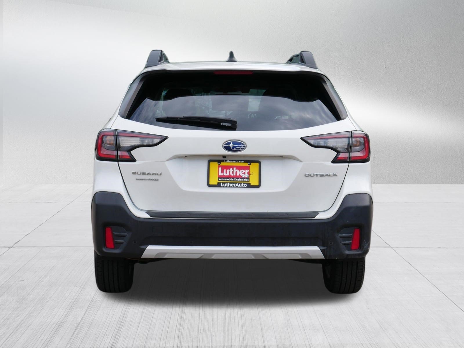 Used 2020 Crystal White Pearl Subaru Limited image 6