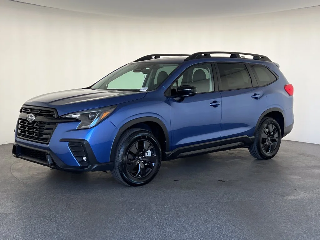 New 2027 DAYBREAK BLUE PEARL Subaru Premium 7-Passenger image 9