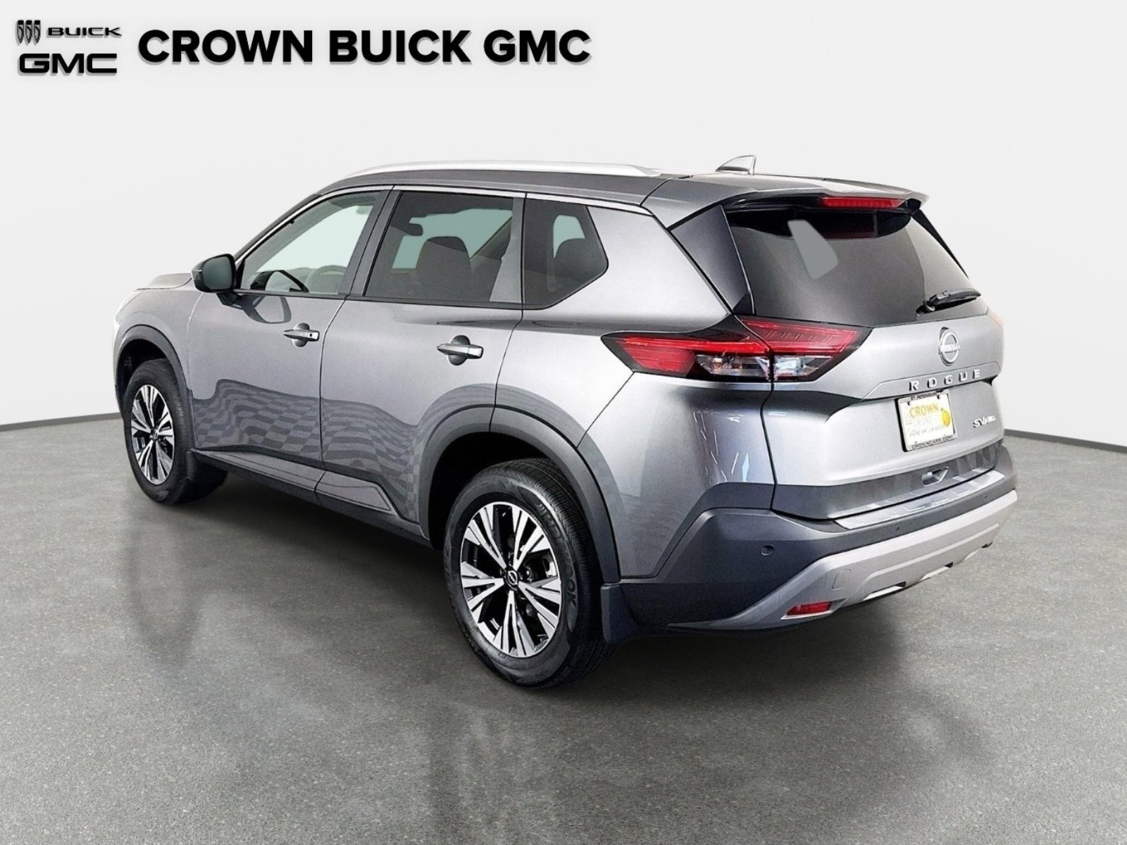 Used 2023 Gun Metallic Nissan SV image 7