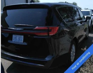 Used 2024 Diamond Black Chrysler Touring L image 11