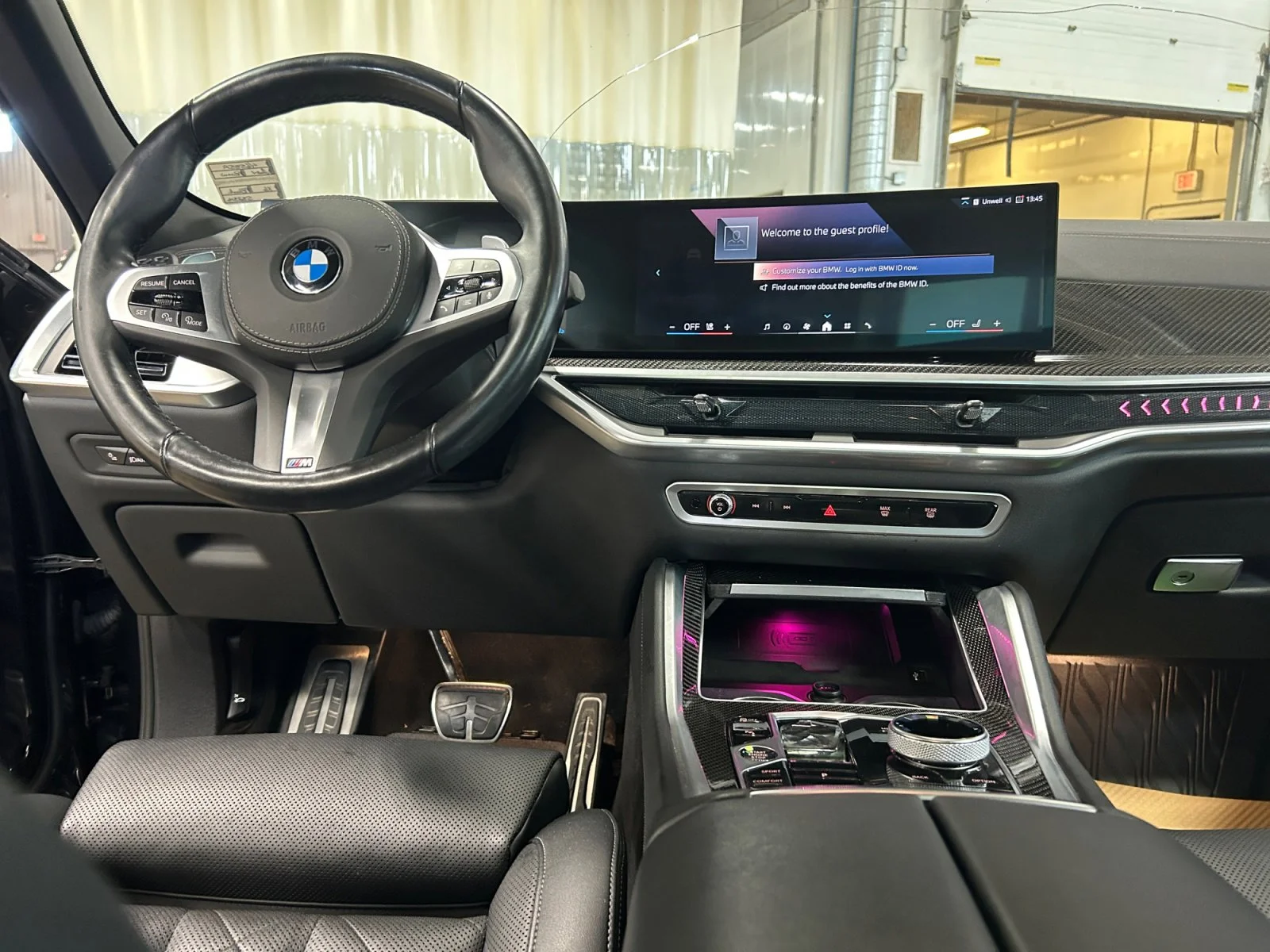 Used 2024 Black BMW xDrive40i image 21
