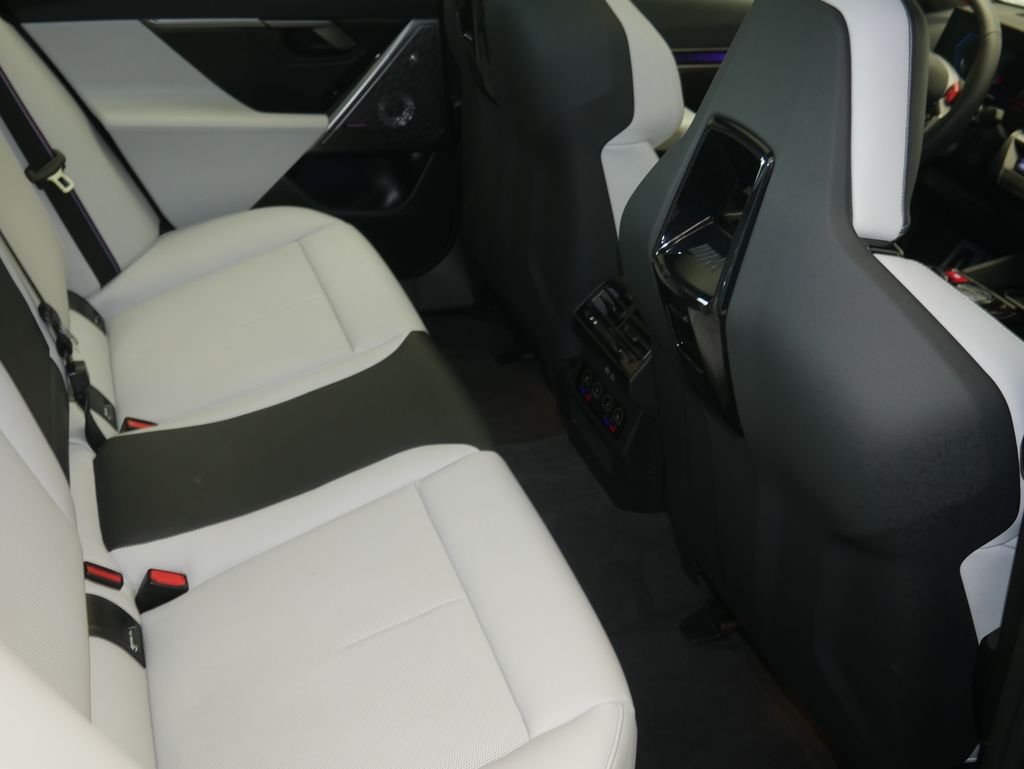 Used 2026 Green Metallic BMW Base image 28