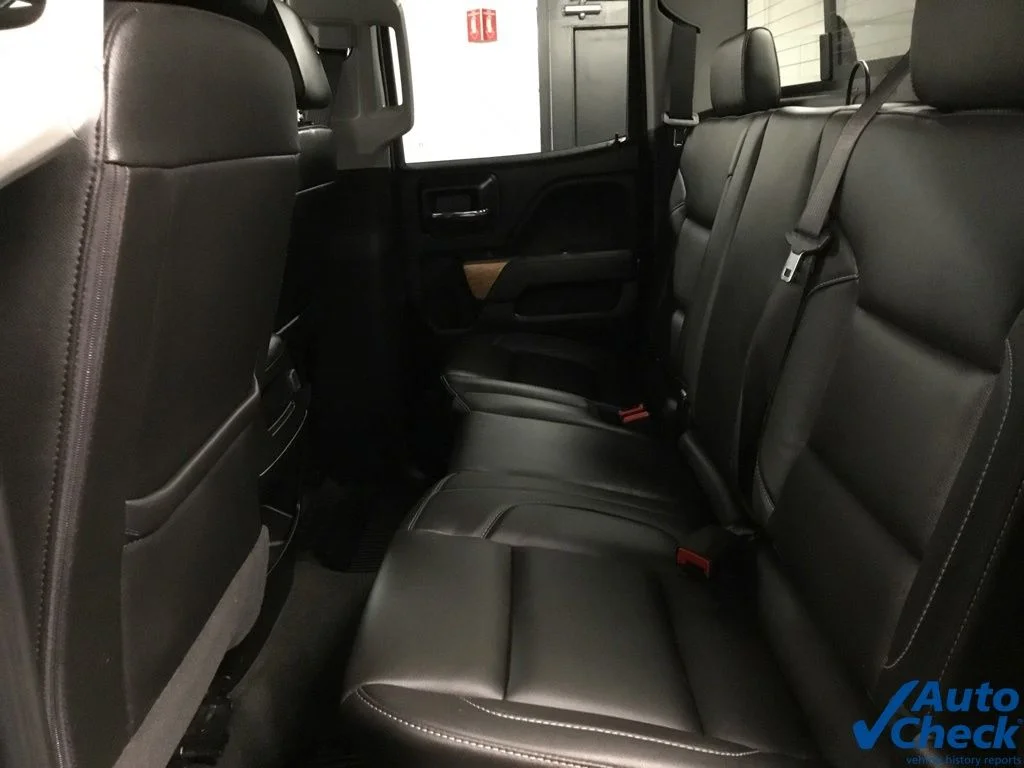Used 2018 Gray Chevrolet LTZ image 34