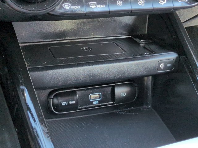 Used 2024 Black Kia GT-Line image 22