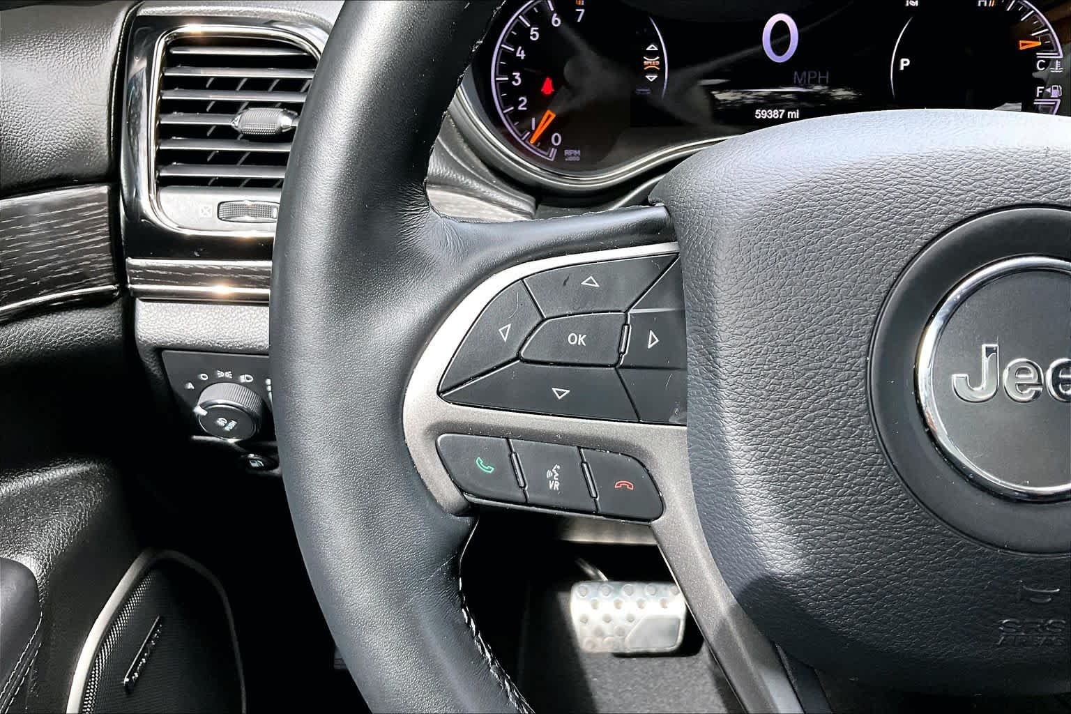 Used 2021 Diamond Black Crystal Pearlcoat Jeep High Altitude image 22