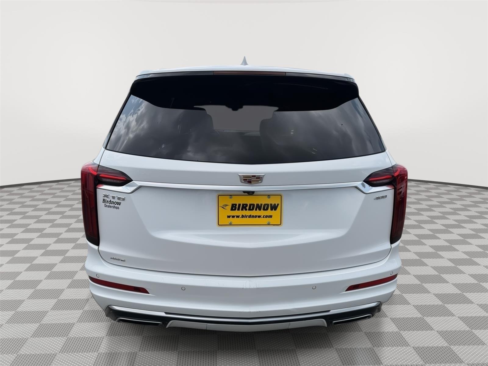 Used 2023 Crystal White Tricoat Cadillac Premium Luxury image 8