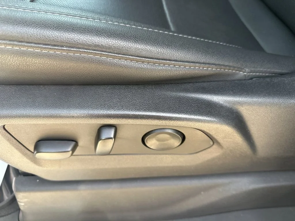 2024 Chevrolet Silverado 1500 LTZ - Photo 5