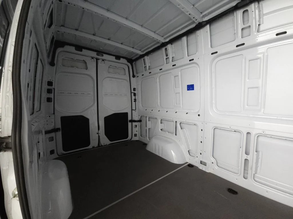 Used 2025 Arctic White Mercedes-Benz Cargo 144 WB image 23