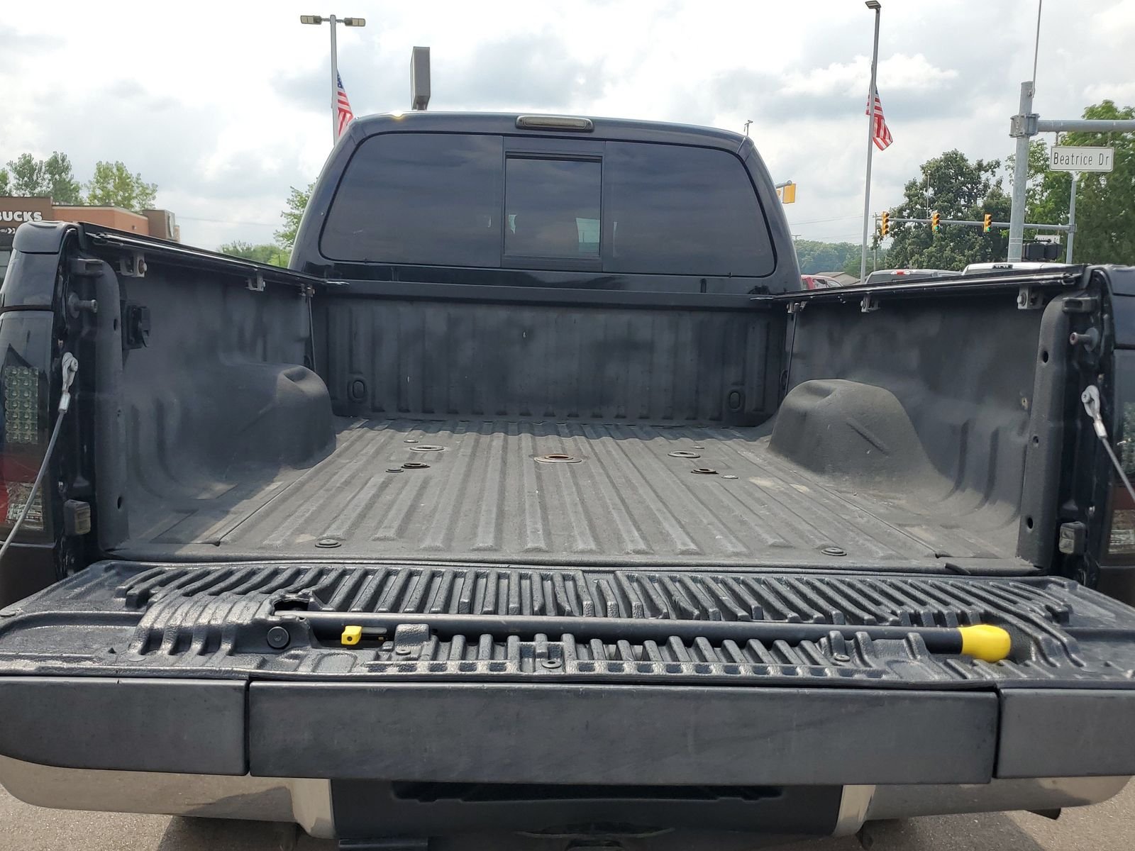Used 2016 Black Ford Lariat image 8