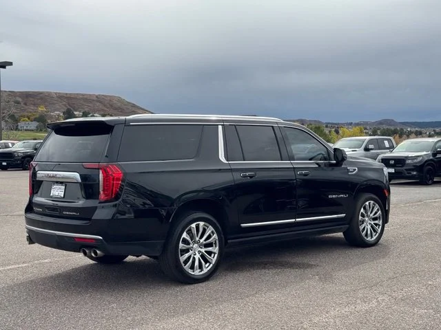 Used 2024 Onyx Black GMC Denali image 5