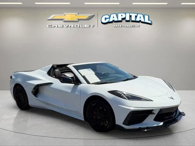Used 2024 Arctic White Chevrolet 2LT image 8