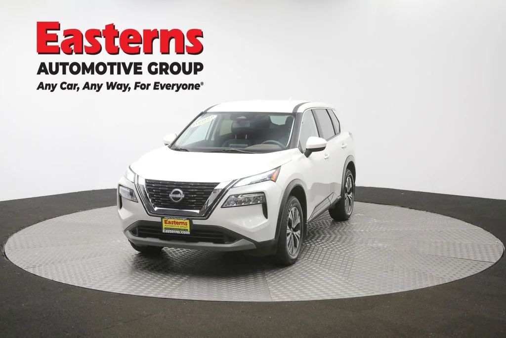 Used 2023 White Nissan SV image 52