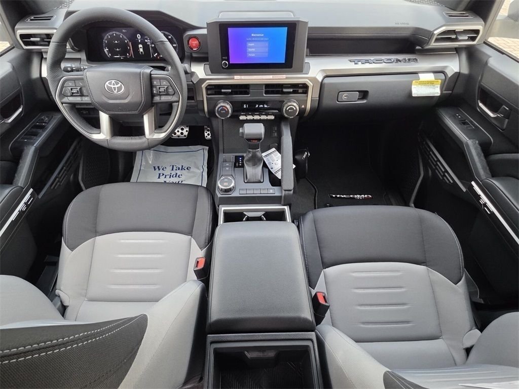 2025 Toyota Tacoma TRD Sport - Photo 26