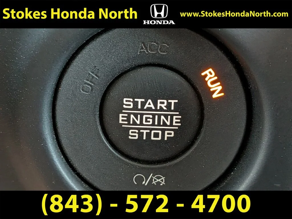 Used 2020 White Jeep Sport S image 26
