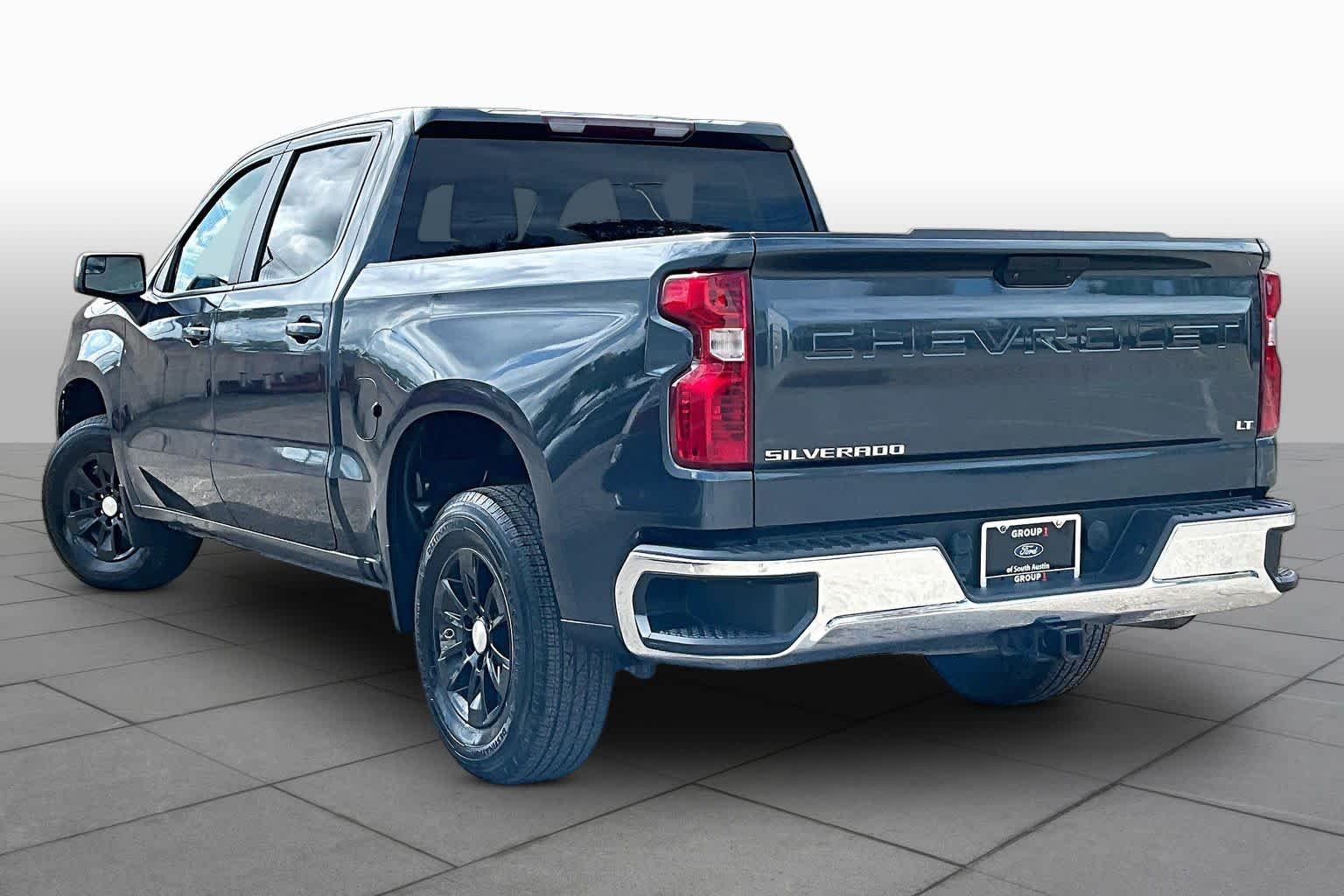 Used 2021 Shadow Gray Metallic Chevrolet LT image 12