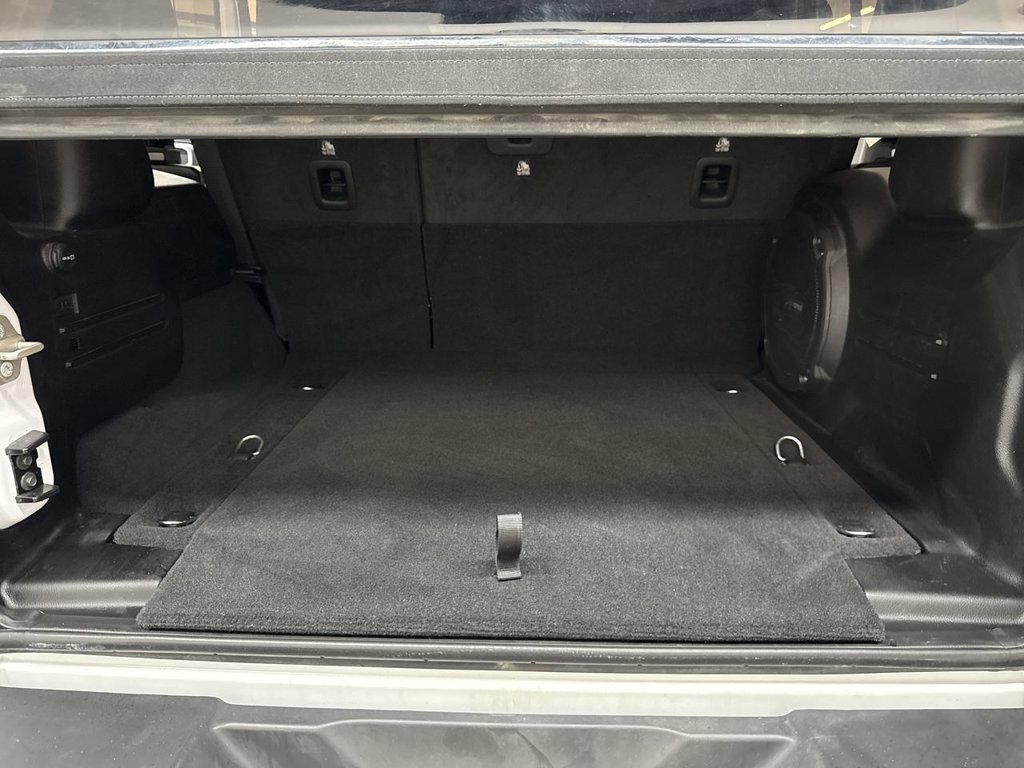 2024 Jeep Wrangler 4-Door Sahara - Photo 12