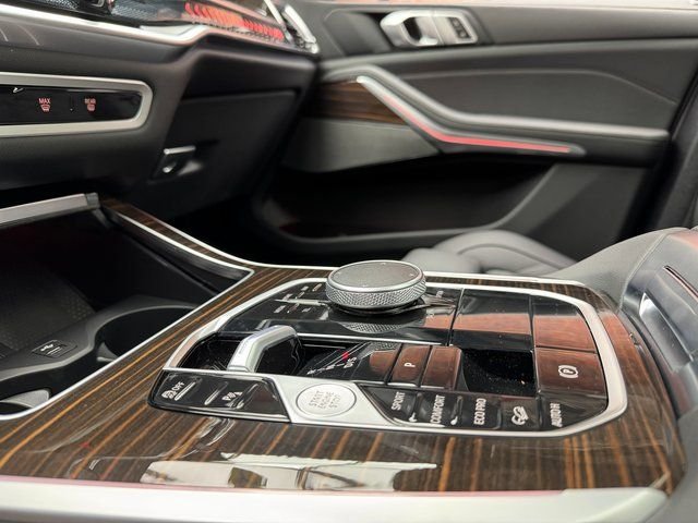 2026 BMW X5 40i - Photo 19