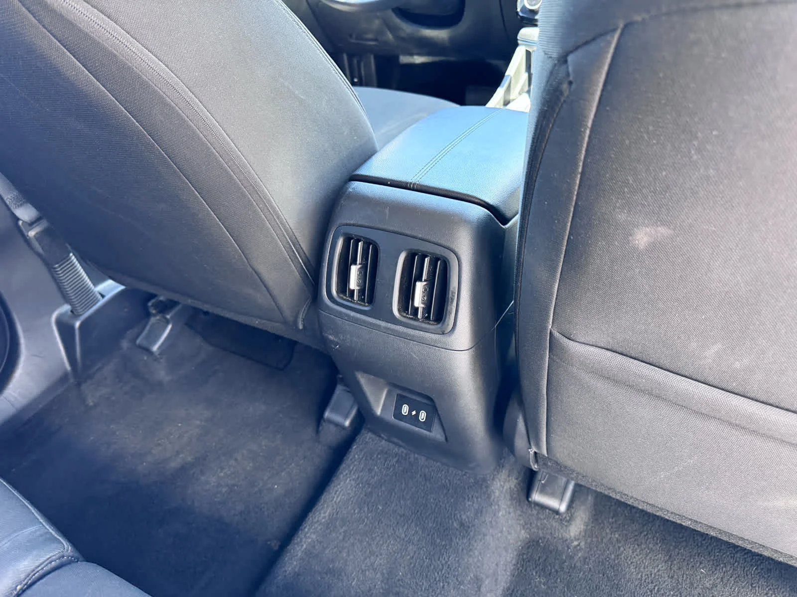 Certified Used 2025 Serenity White Pearl Hyundai SEL image 19