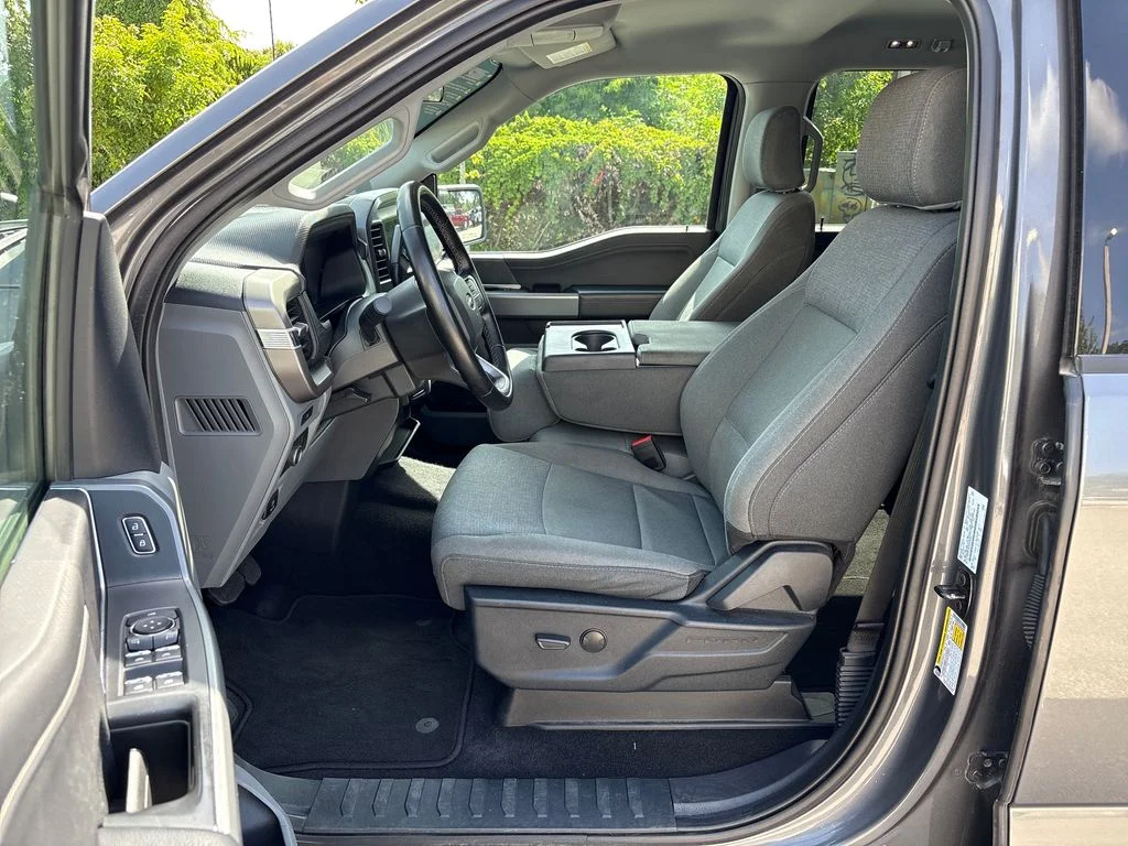 Certified Used 2025 Gray Ford XLT image 26
