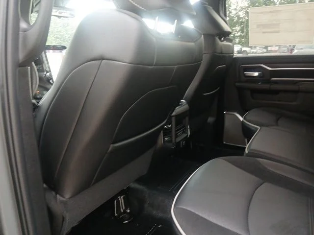 New 2026 Ceramic Gray Clear-Coat Exterior Paint RAM Laramie image 25