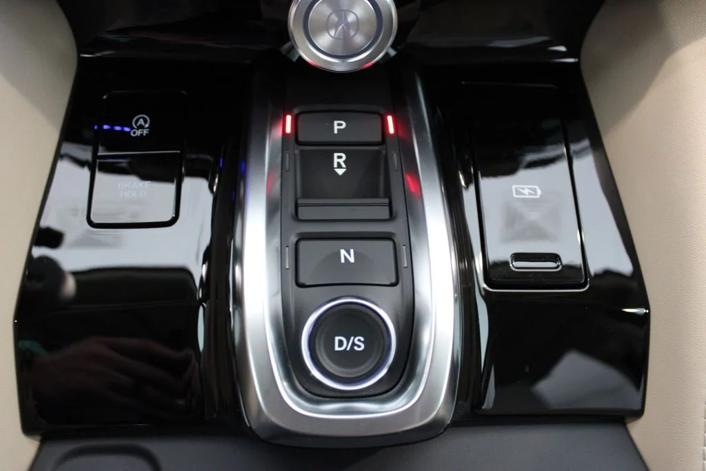 New 2026 Platinum White Pearl Acura Advance Package image 15