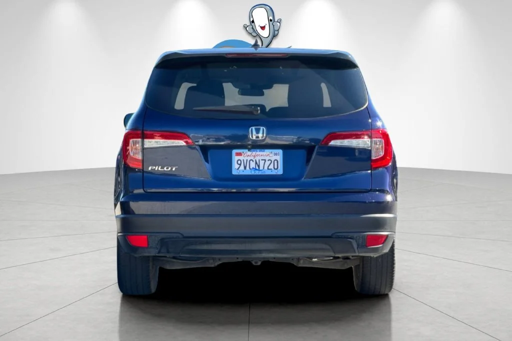 Used 2019 Obsidian Blue Pearl Honda LX image 5