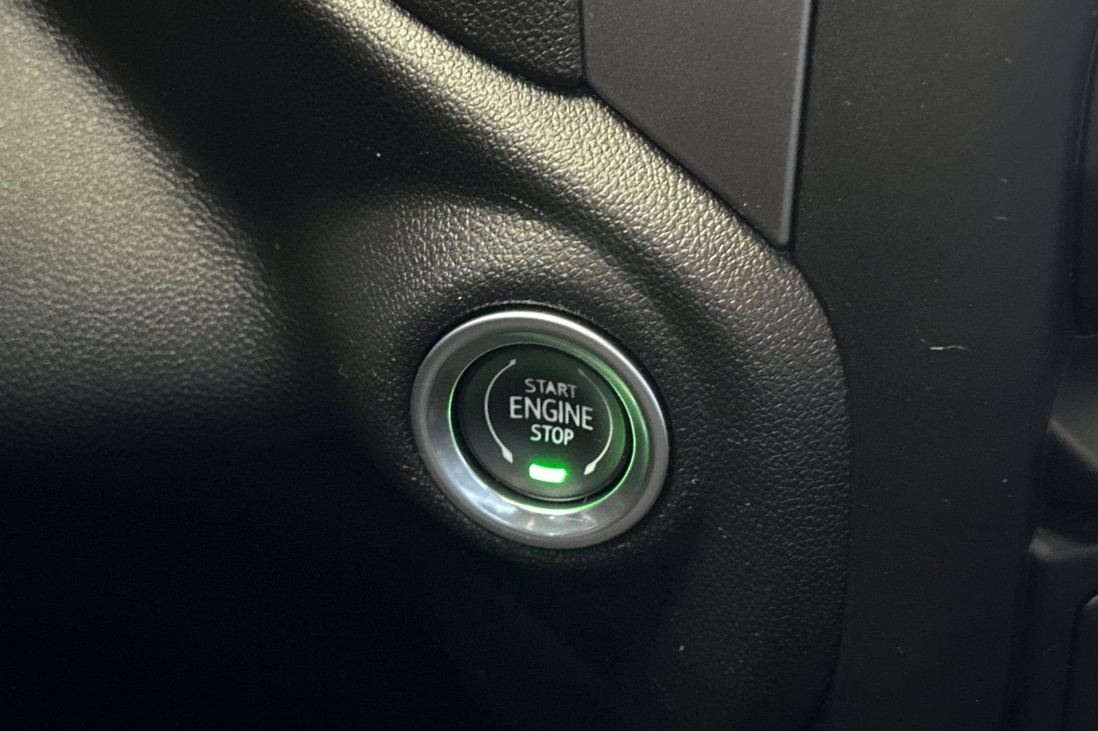 Used 2022 Black Chevrolet Custom image 23