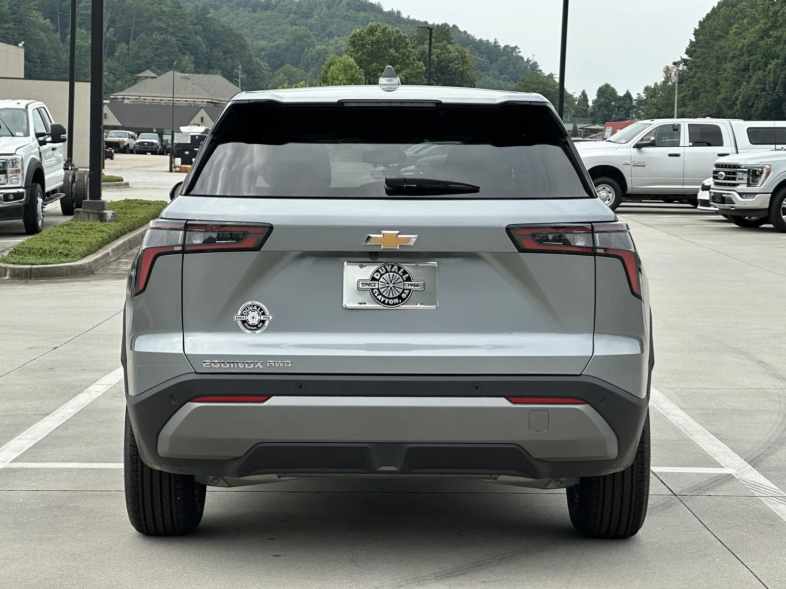 2027 Chevrolet Equinox LT - Photo 6