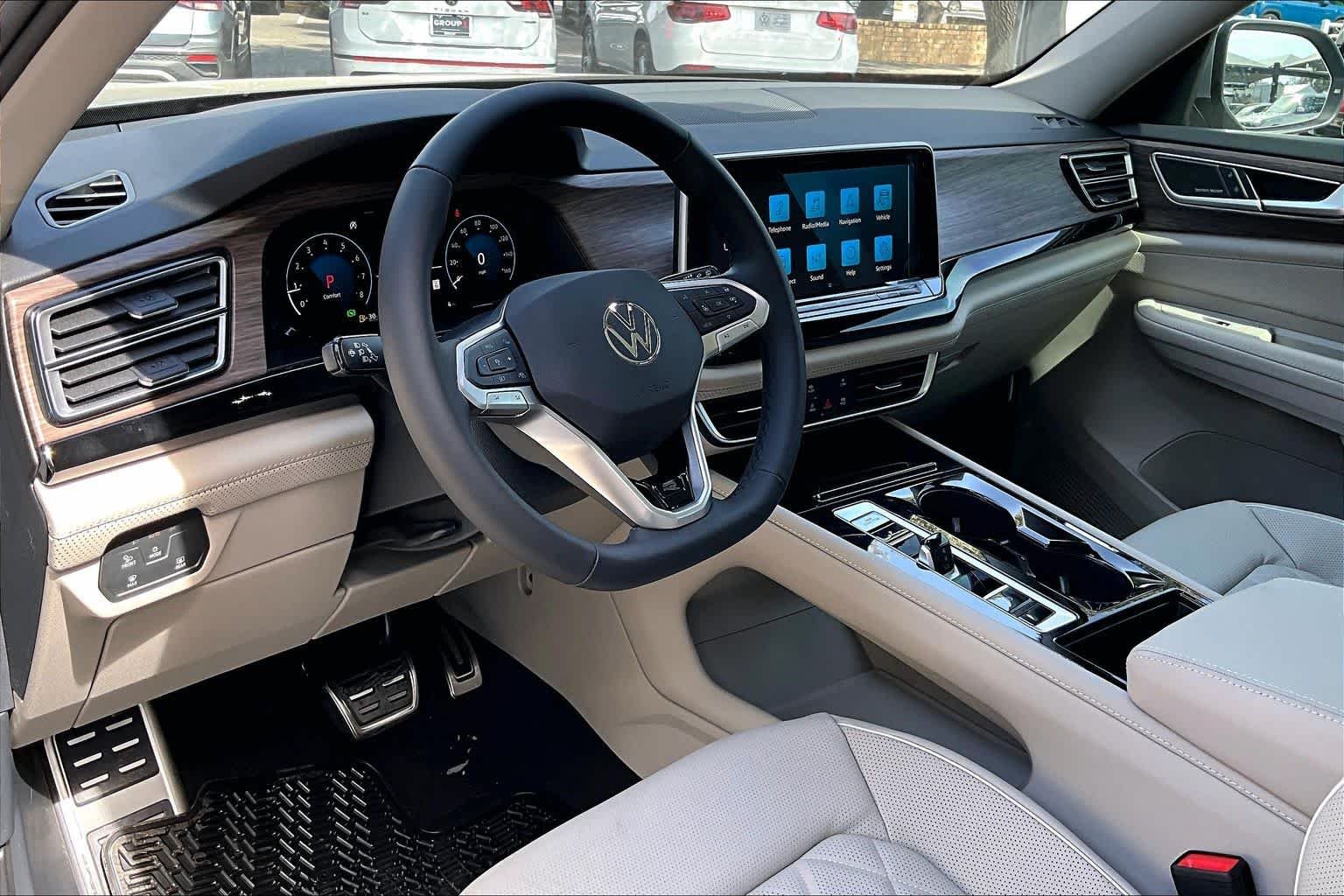 New 2026 Silver Mist Metallic Volkswagen 2.0T SEL Premium R-Line image 8