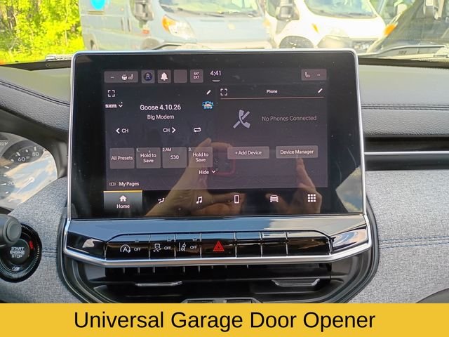 Used 2023 Black Jeep Latitude image 17