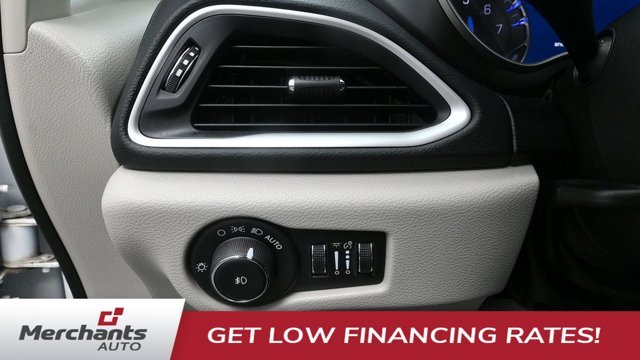 Used 2024 White Chrysler Touring L image 16