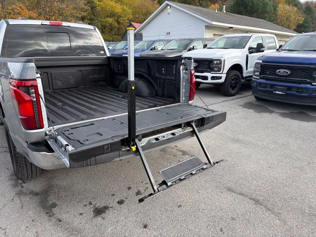 Used 2024  Ford XLT image 48