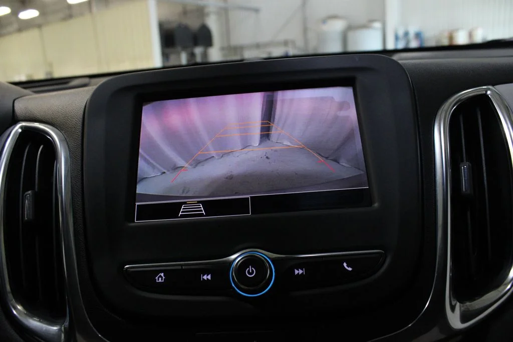 Used 2024 Gray Chevrolet LS image 4