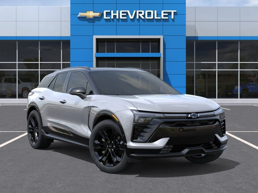 2027 Chevrolet Blazer EV SS - Photo 7