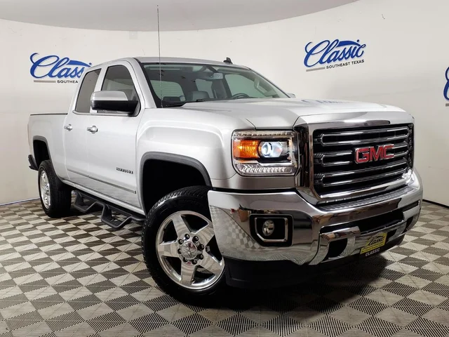 Pre-Owned 2015 GMC Sierra 2500HD SLT