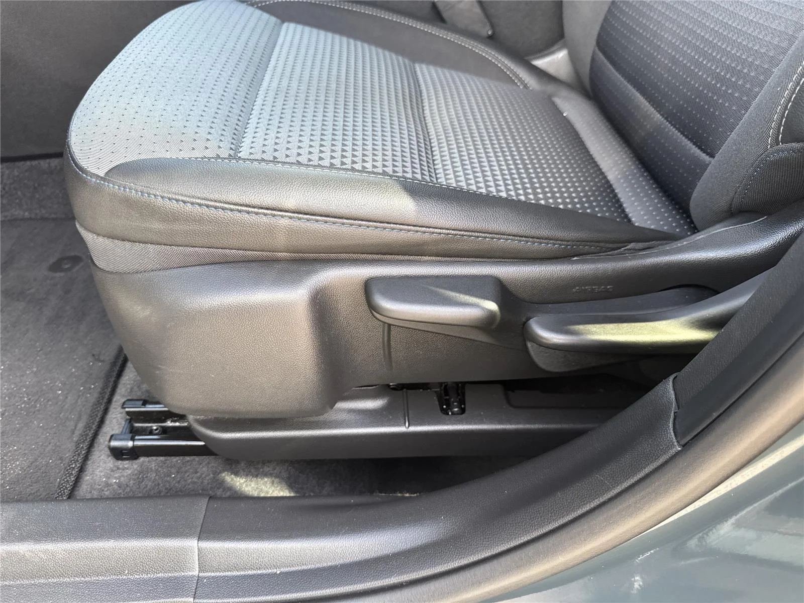 Used 2025 Cypress Gray Chevrolet LT image 12