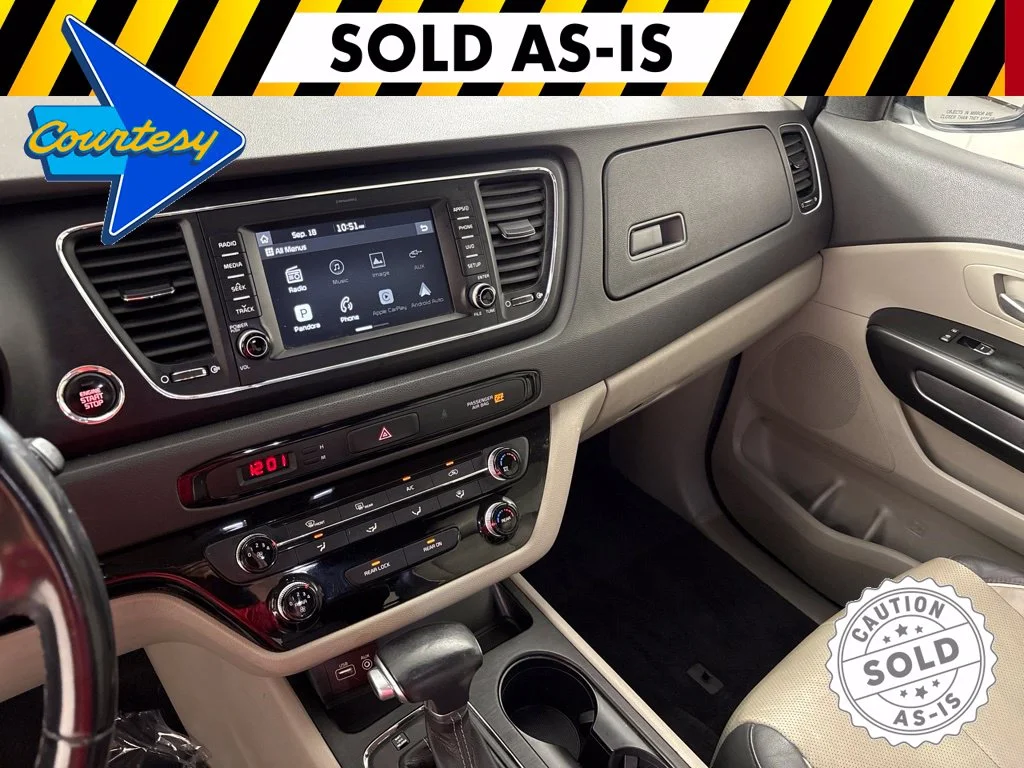 Used 2017 Black Kia LX image 32