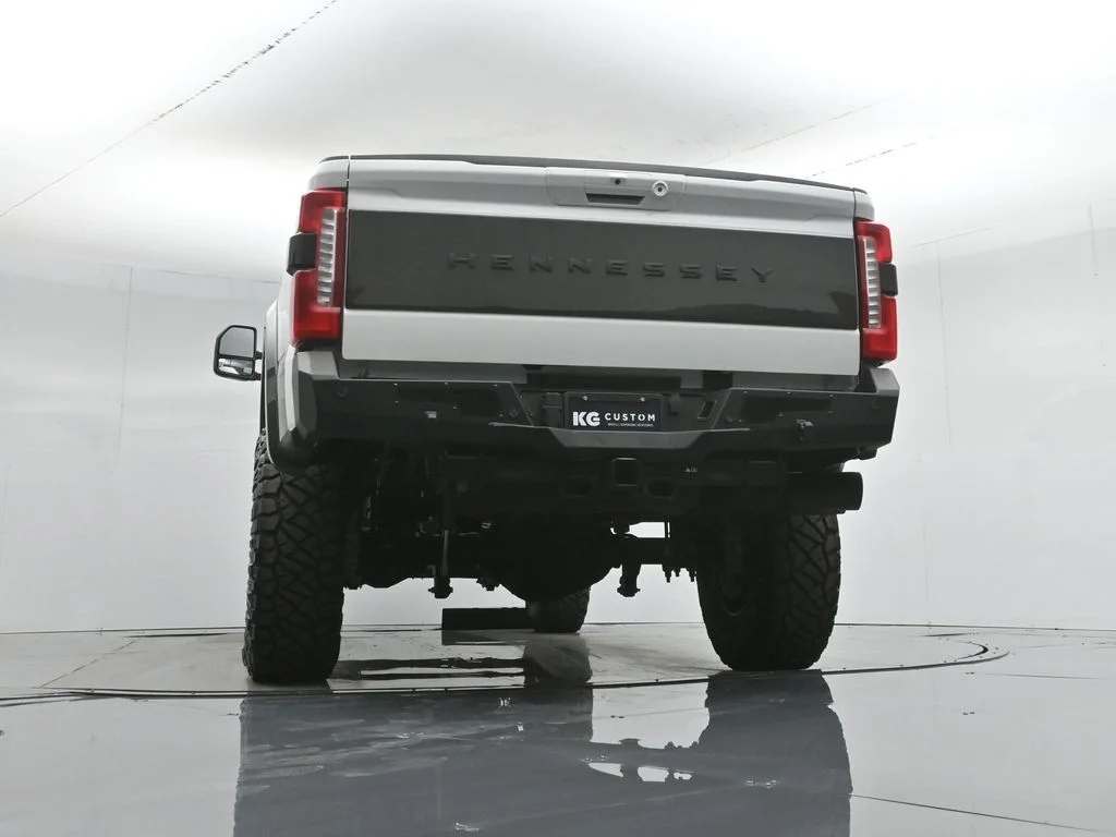 New 2026 Star White Metallic Tri-Coat Ford Lariat image 53