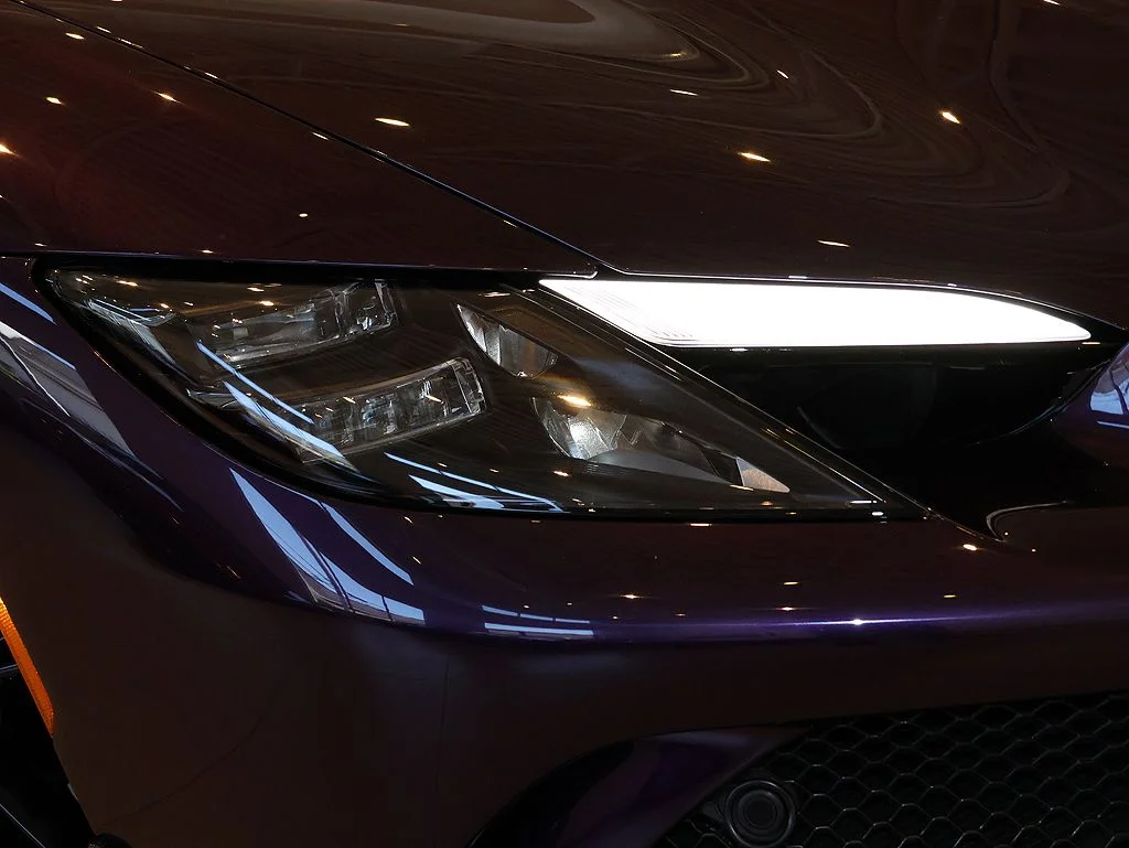 Certified Used 2025 Viola Hong Kong Ferrari  image 16