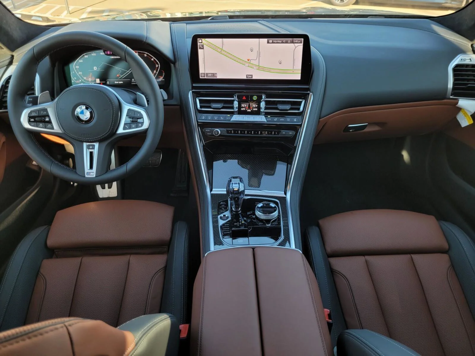 2026 BMW 8 Series M850i - Photo 33