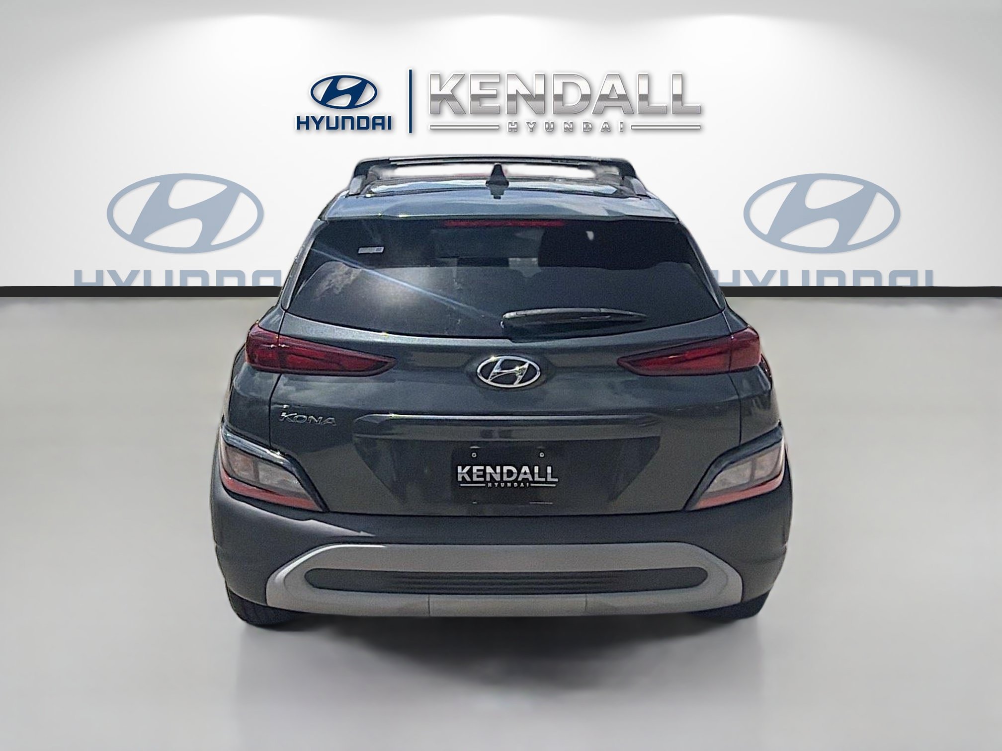 Used 2022 Thunder Gray Hyundai SEL image 5