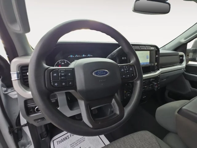Certified Used 2023 Oxford White Ford XLT image 13