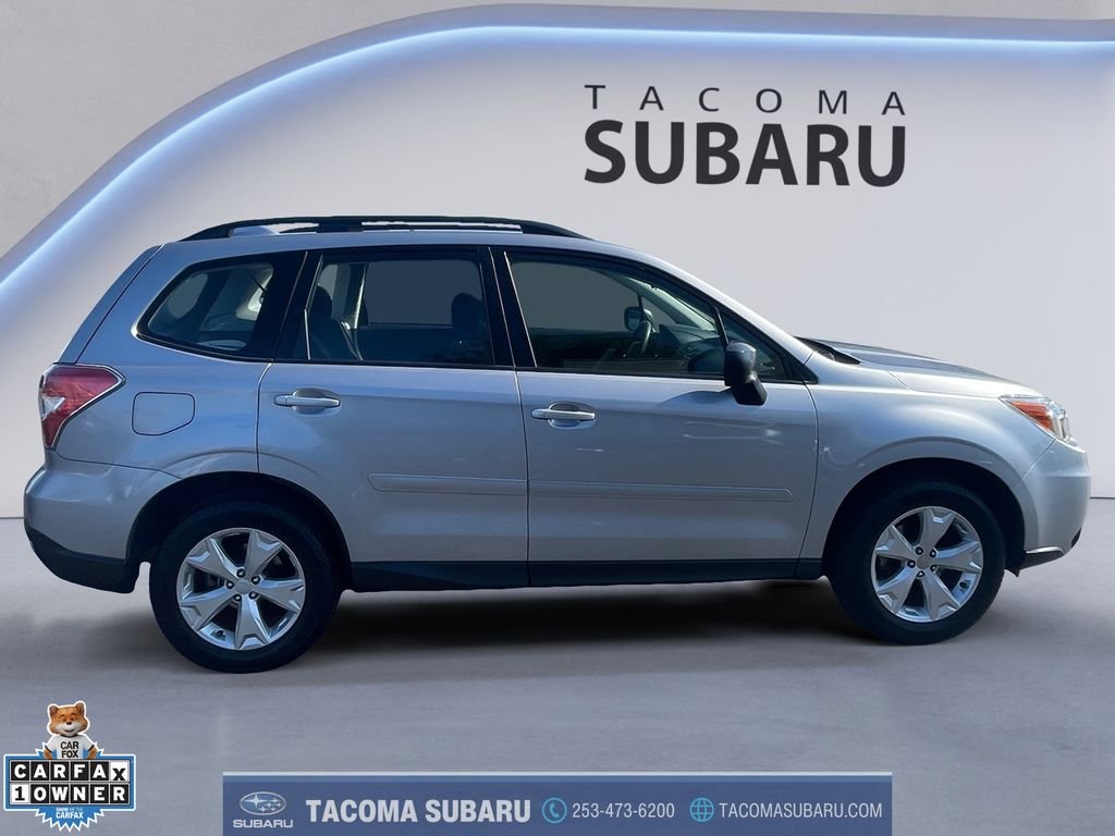 2016 Subaru Forester i - Photo 6