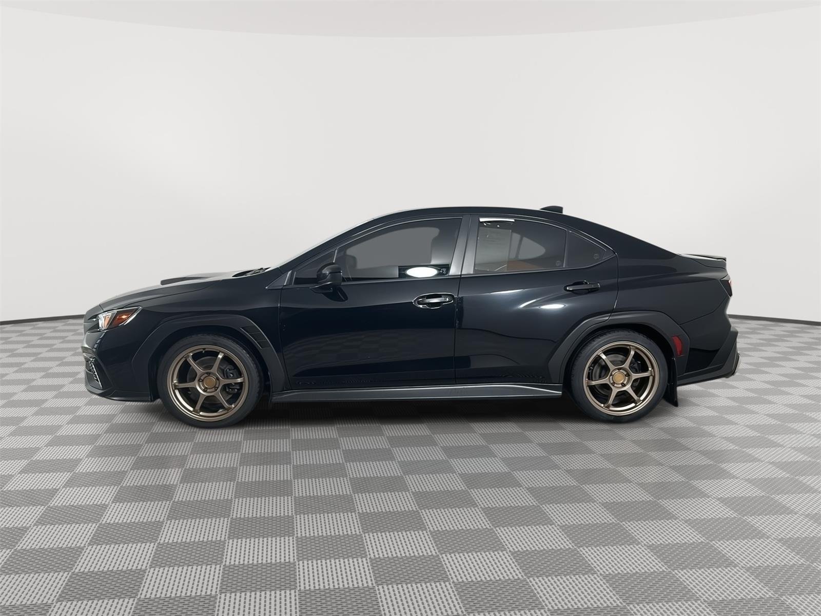 Used 2022 Crystal Black Silica Subaru Premium image 4