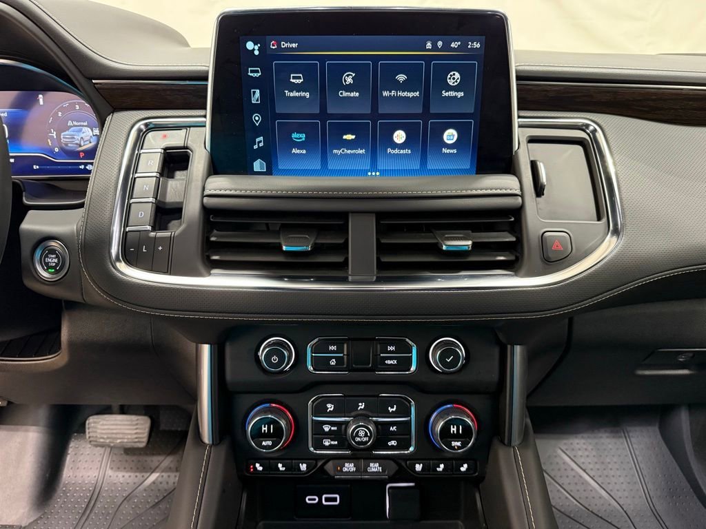 2024 Chevrolet Suburban Premier - Photo 18
